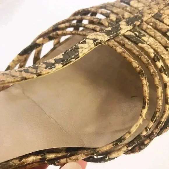 Stuart Weitzman y2k Snakeskin Python Print Stiletto Strappy Heel Pump Size 7.5 - Picture 10 of 16